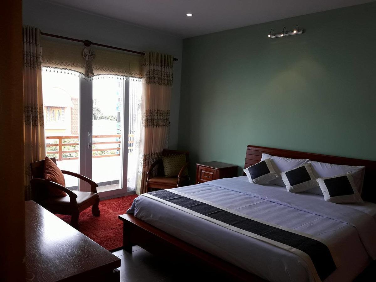 Blue Sky Hotel 붕타우 외부 사진